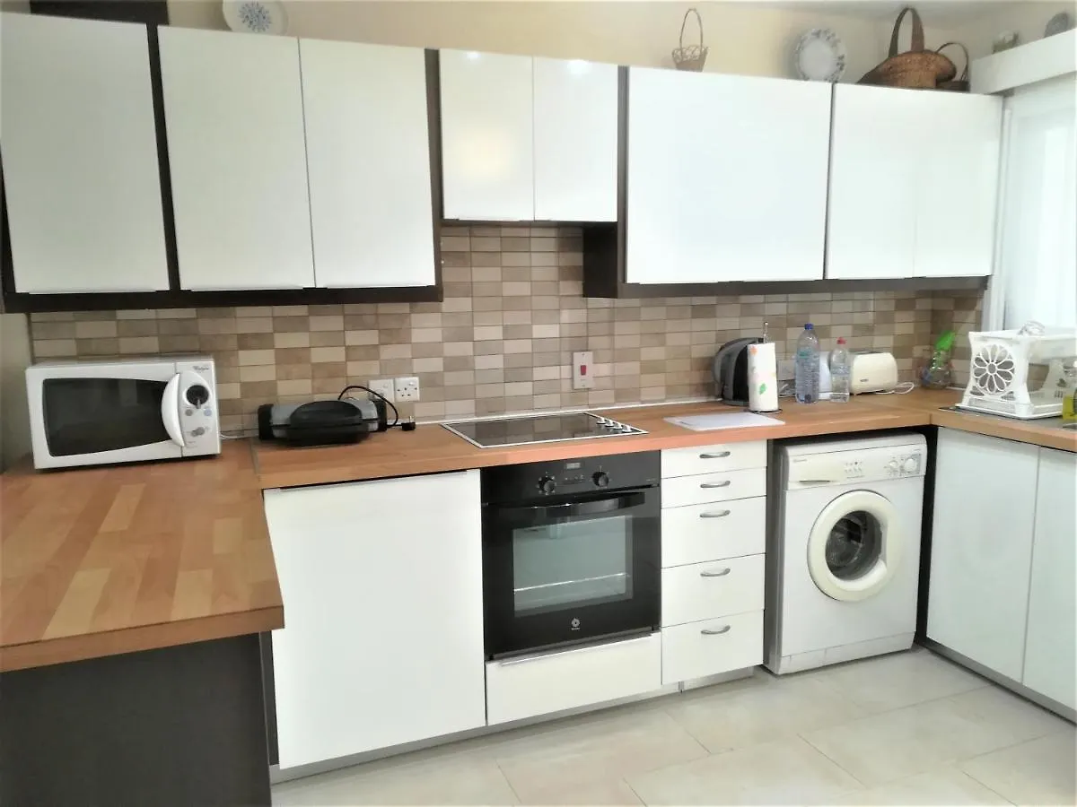 Feriehus Soula Beach House Protaras